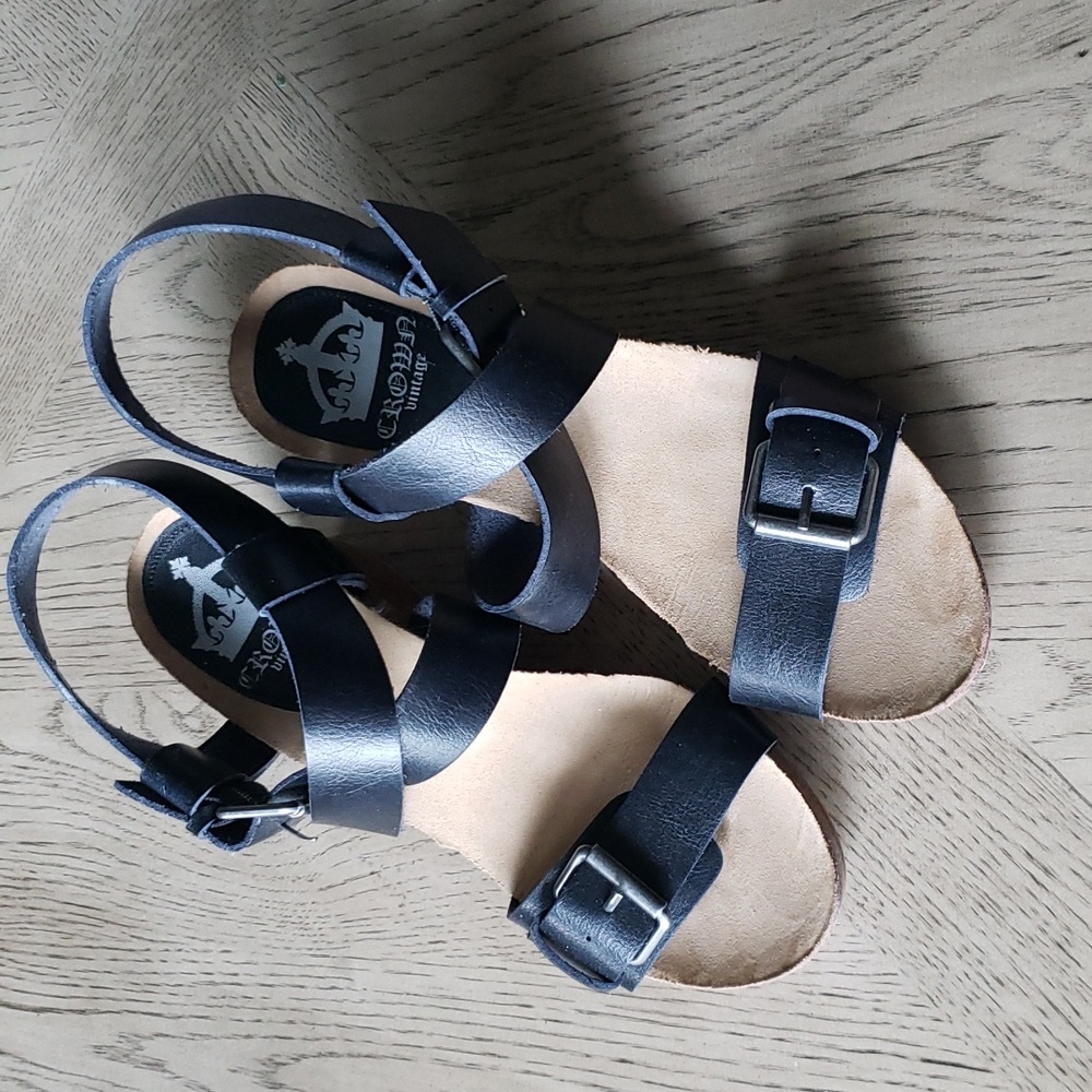 Black Crown Vintage Leather Wedge Sandals